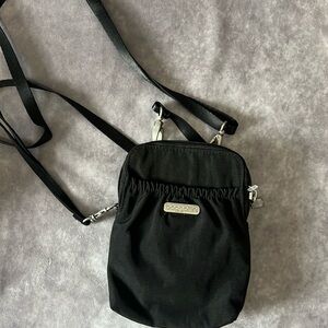 New without tag crossbody pouch from baggallini
